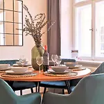 Fynbos In Der Historischen Altstadt, Loggia, Parkplatz Apartment *