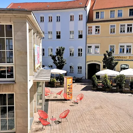 Fynbos In Der Historischen Altstadt, Loggia, Parkplatz