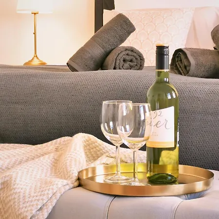 Appartement Fynbos Apartments In Der Historischen Altstadt, Loggia, Parkplatz *