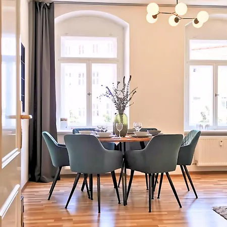 Apartment Fynbos Am Theater, Loggia, Parkplatz